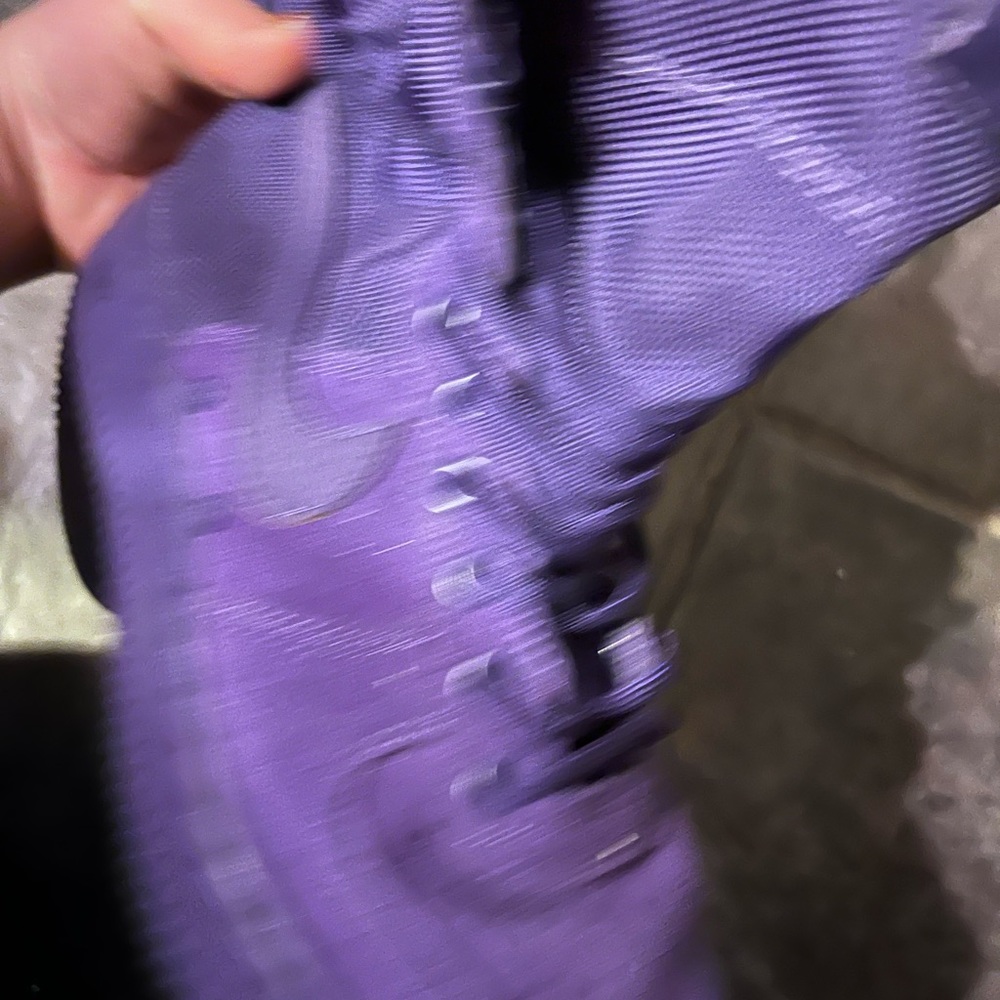 Nike purple high top - Picture 8 of 11